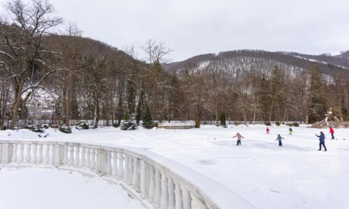 Varovanie meteorológov. V niektorých lokalitách môže byť v noci až mínus 19 stupňov Celzia