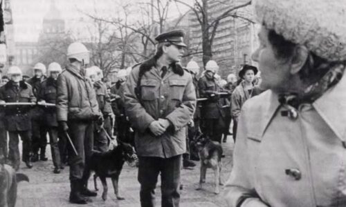 Těžkooděnci bušili pendreky i do důchodců, líčí pamětník Palachova týdne z ledna 1989