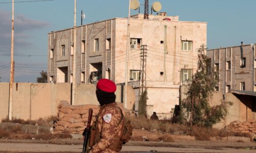 Z väznice v sýrskom Šaddádí utieklo asi 1500 členov Islamského štátu