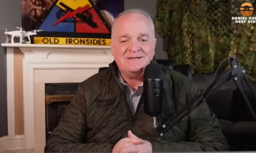 Daniel Davis: Západ sa zdráha vzdať svojho milovaného nepriateľa – Ruska