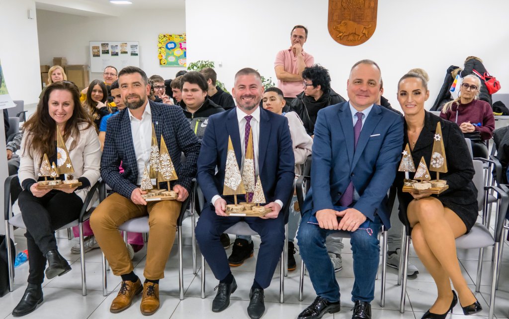 Ocenenie pre žiakov, mentorov a samosprávy Ocenenie pre žiakov, mentorov a samosprávy