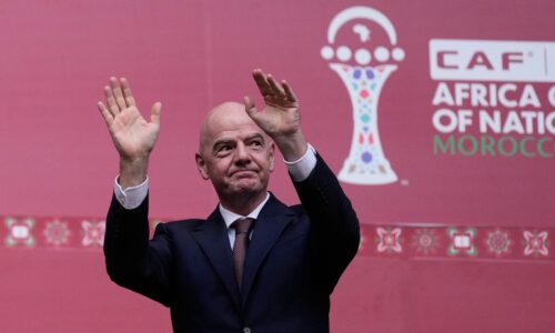 Dvojitý meter prezidenta FIFA. Zákerným Maročanom gratuloval, pre Senegal avizuje trest