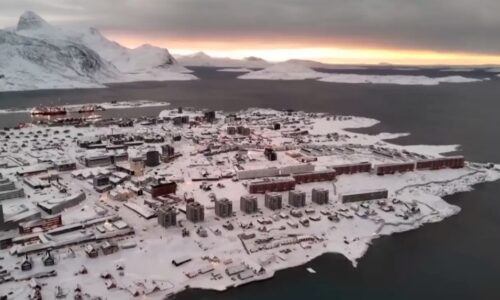 Michail Chazin: Dolár, ropa, premena systému a Arktída