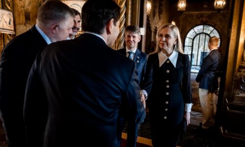 Mastné šeky za teplo majú kyslú príchuť. Kto poukážku od štátu preje, spraví jednu veľkú chybu (Brífing HN)