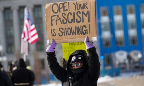 Federálni prokurátori žiadajú od činiteľov Minnesoty záznamy o protiimigračných zásahoch