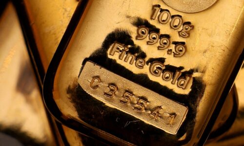 Cena zlata kvôli napätiu okolo Grónska ďalej rastie, prvýkrát presiahla 4800 dolárov