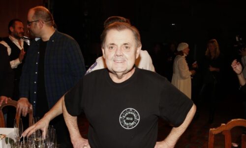 Nebuďte smutní, stojí na Maděričově parte. Popisuje moderátorovy poslední chvíle