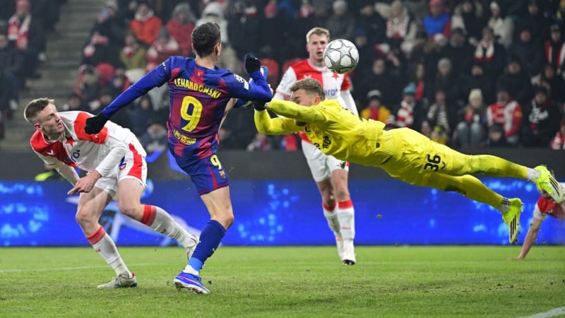 Slavia v Edenu sahala po senzaci. Od Barcelony nakonec dostala čtyři góly Slavia v Edenu sahala po senzaci. Od Barcelony nakonec dostala čtyři góly