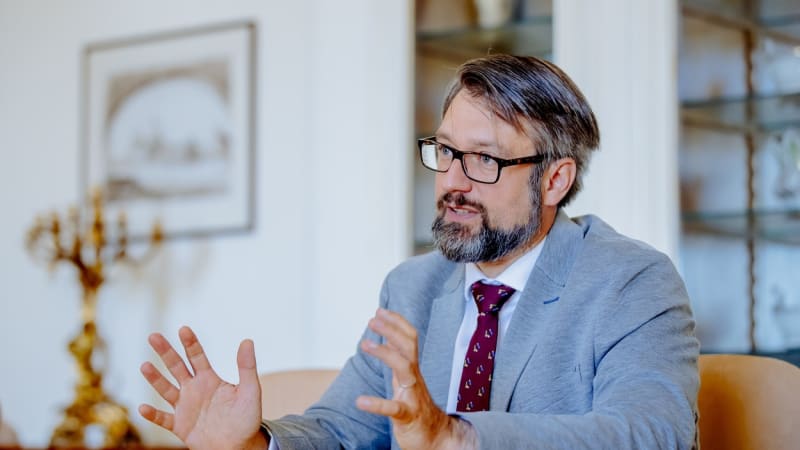 Babiš nás do Ruska netahá, Ukrajinu čeká finlandizace, míní Landovský Babiš nás do Ruska netahá, Ukrajinu čeká finlandizace, míní Landovský