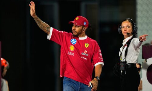 Historický míľnik je blízko. Lewis Hamilton môže dokázať niečo, čo nezvládol nikto iný v dejinách F1