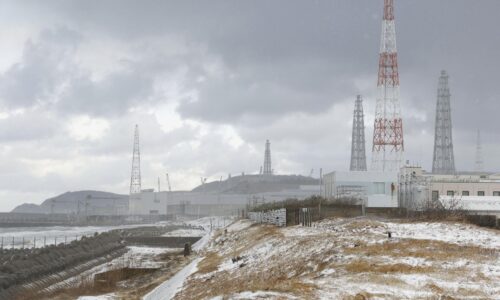 V Japonsku po niekoľkých hodinách zastavili reštart najväčšej jadrovej elektrárne na svete