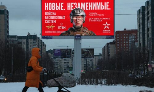 Rusi strácajú mesačne viac vojakov na Ukrajine ako za desať rokov v Afganistane, tvrdí šéf NATO