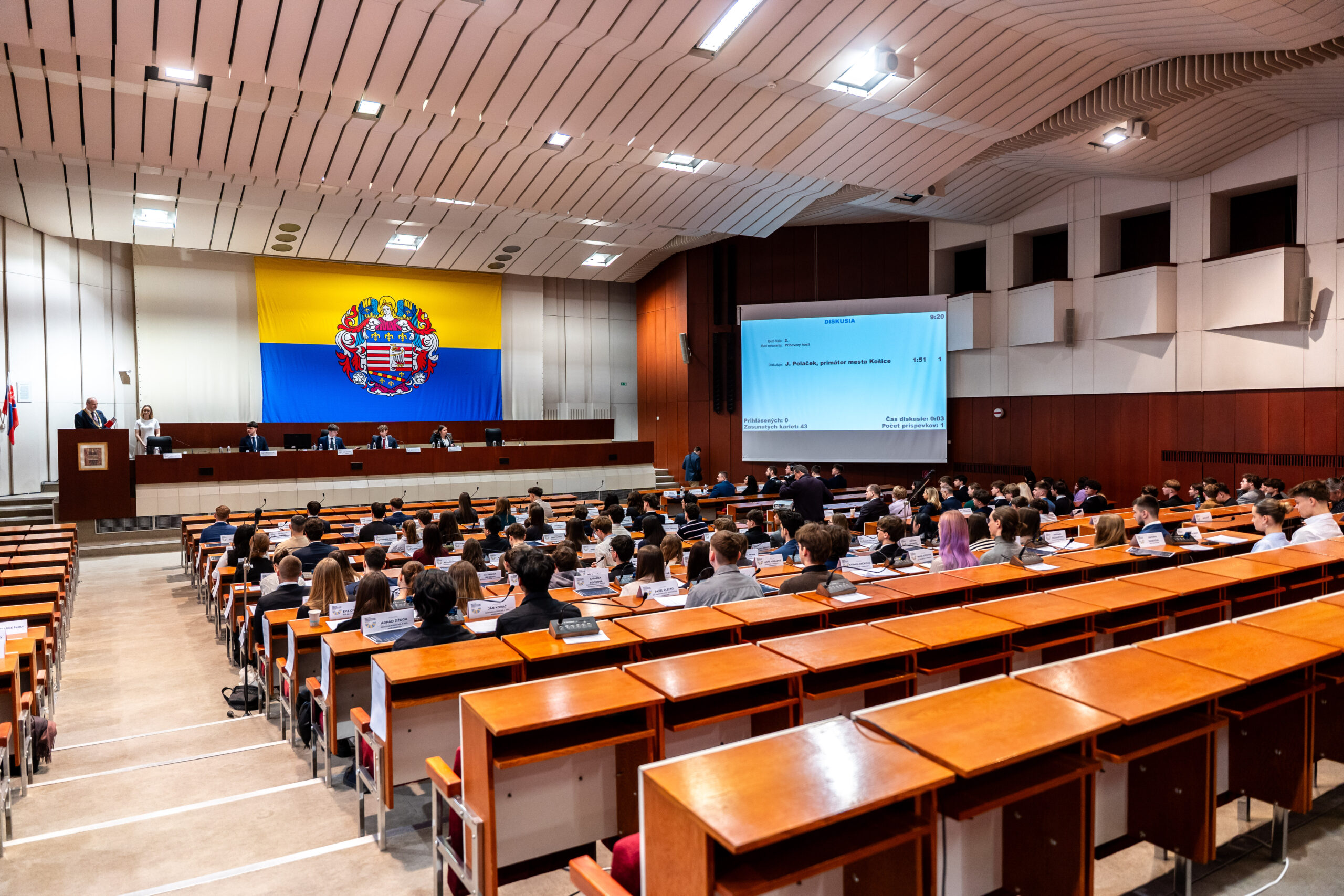 Košice počúvajú hlas mladých, prvýkrát zasadal študentský parlament Košice počúvajú hlas mladých, prvýkrát zasadal študentský parlament