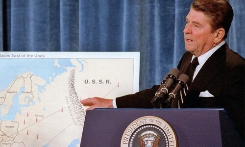 Muž, ktorý porazil ríšu zla. Sprvu zaznávaný Reagan sa stal jedným z najpopulárnejších amerických prezidentov Muž, ktorý porazil ríšu zla. Sprvu zaznávaný Reagan sa stal jedným z najpopulárnejších amerických prezidentov