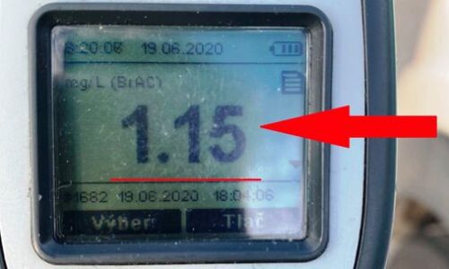 Opitý vodič nabúral do oplotenia kostola, nafúkal vyše dva promile Opitý vodič nabúral do oplotenia kostola, nafúkal vyše dva promile