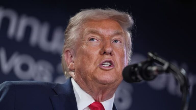 Analýza: trump bojuje jak bijci z ufc, boří pravidla. evropa stojí před zásadním rozhodnutím