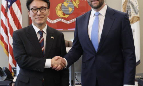 Juhokórejský premiér rokoval s Vanceom. V Bielom dome navrhol vyslať do KĽDR osobitného vyslanca USA