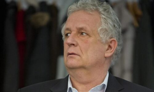 Vo veku 68 rokov zomrel bývalý predseda SAV Jaromír Pastorek Vo veku 68 rokov zomrel bývalý predseda SAV Jaromír Pastorek