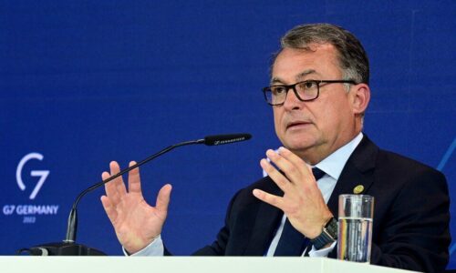 Šéf nemeckej centrálnej banky kritizuje Trumpov nátlak na šéfa Fedu. Je to neakceptovateľné, tvrdí