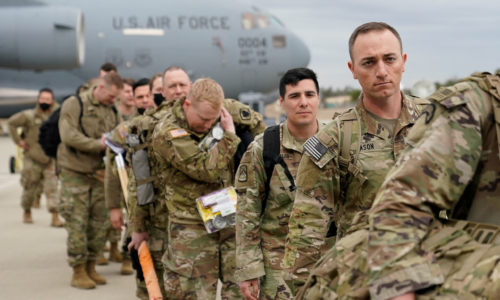Horúca zóna na východných hraniciach NATO. Aliancia posilní zásoby, nasadí robotické systémy, tvrdí generál