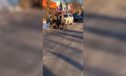 Muž zastřelený agenty v Minneapolisu byl americký občan. Incident zachytilo video