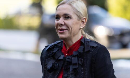 Saková obhajuje energopomoc. Neporiadok v dátach ovplyvnil vyplatenie, tvrdí ministerka