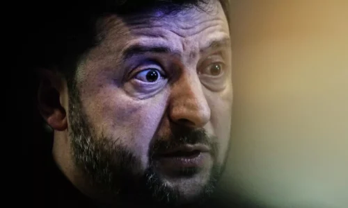 Daniel Davis: Toto nie je stretnutie rovnocenných — Zelenskij je na pokraji kolapsu