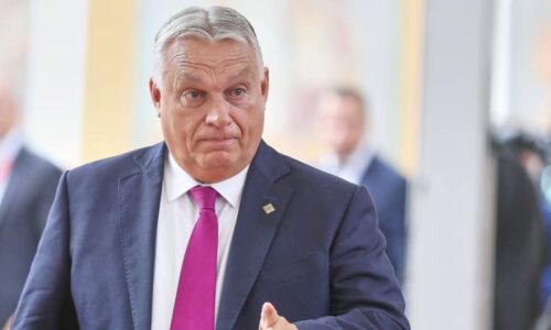 Ukrajinci nás urážejí a vměšují se do voleb, tvrdí Orbán. Maďarsko si předvolá velvyslance