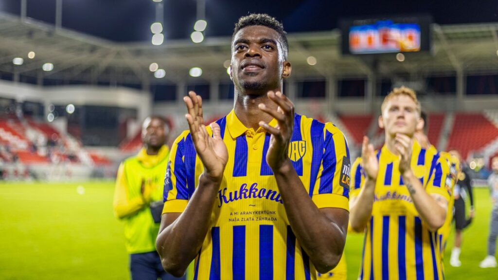 Vrátil sa z hosťovania a hneď prestúpil. dunajská streda sa rozlúčila s obrancom