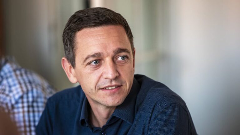 Výborný skončí ve vedení lidovců. cesta se otevírá dlouho přemlouvanému grolichovi