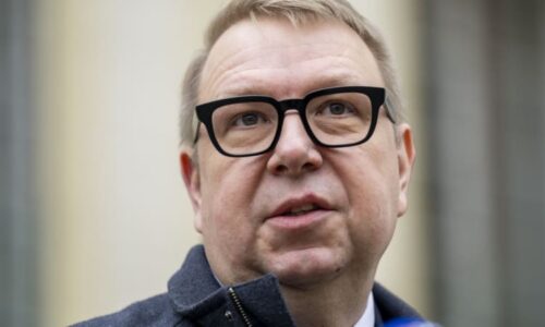 Vyplácení superdávky by se mohlo odložit, řekl Juchelka. Koho se to bude týkat?