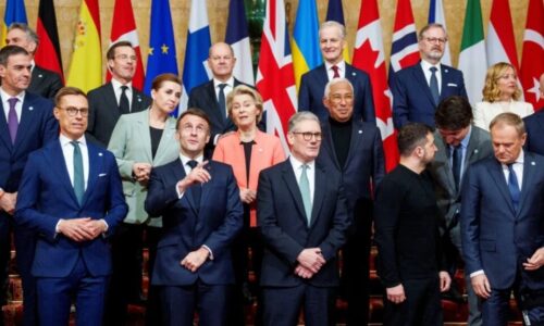 Len amorálne bábky môžu presadzovať takúto stratégiu na rozpad ruskej federácie