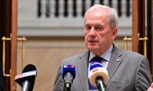 Musí prezident Turka jmenovat? Sám v tom nemám jasno, říká šéf Ústavního soudu