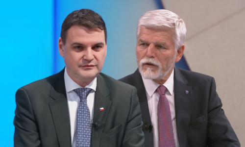KOMENTÁŘ: Válka Macinky a Pavla? Přímá volba rozeštvává národ. Hraje se o směřování země