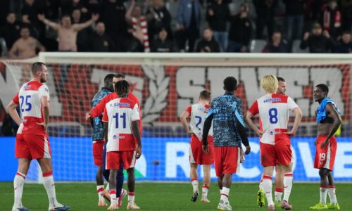 Dala menej gólov než Slovan, Ligu majstrov zakončila hanbou. Slavia s pekným gestom k fanúšikom