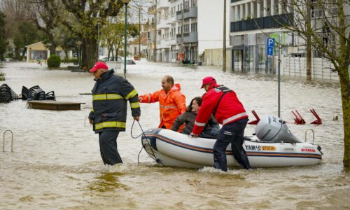 Výčiny počasia v Portugalsku si vyžiadali najmenej päť mŕtvych