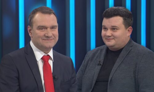 Fiala z SPD: Okamura ukázkově šetří, ruší USA za statisíce. A za Slováky létá, smál se Hlavatý