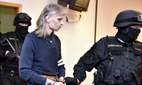 Až 100 miliard utopených v krvi a oleji. Příběh české LTO mafie vyzradil až sám její kat