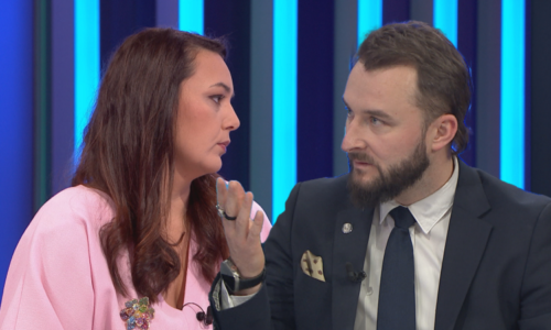 Jako znásilnění dívky s krátkou sukní, kritizovala Urbanová výtky Pavlovi. Babka byl v šoku