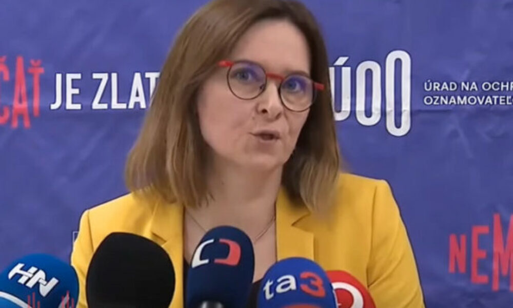 Pre zámer zrušenia úradu pre oznamovateľov sa právnici obrátili na ústavný súd, chcú mu odborne poradiť