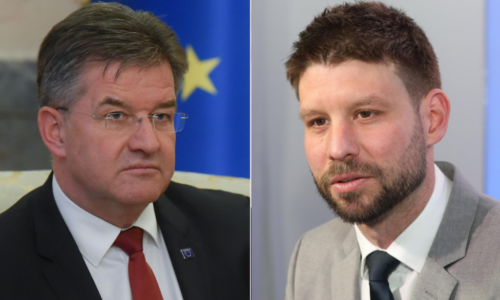 Šimečka vyzýva Lajčáka, aby odstúpil. Epsteinovi ponúkal Fica ako figúru pre zámery krajnej pravice, tvrdí