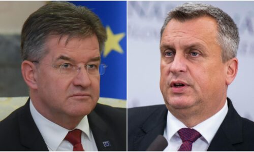 SNS chce odchod Lajčáka, má predstavovať bezpečnostné riziko