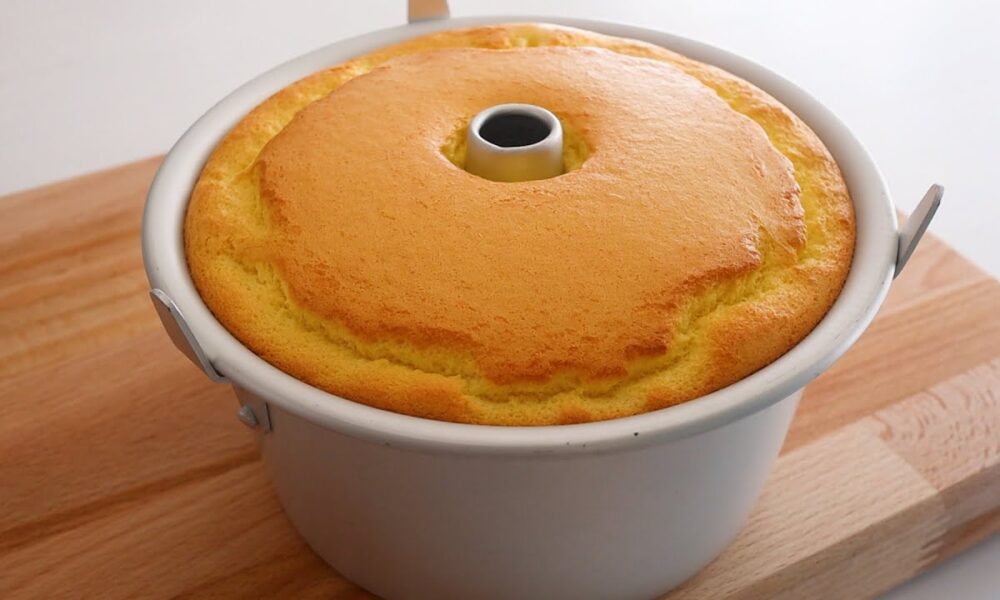 I‘ve never had such Fluffy Cake ! Extremely Soft as Clouds ! Best Cream Cheese Chiffon Cake