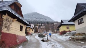 Vlkolínčanove slová o túžbe zrušiť zápis do unesco si všimli aj za hranicami. niektorí hovoria o škandále a medzinárodnej hanbe