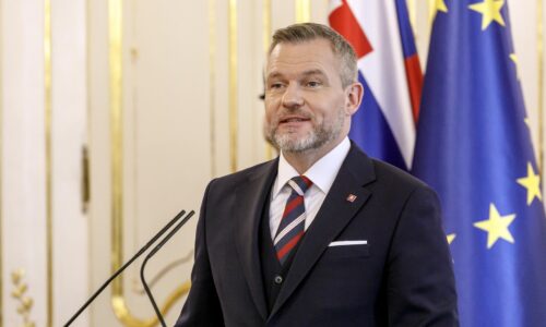 Prezident považuje za chybu, že vláda nepožiadala o vyslovenie dôvery