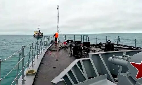 Rusko plánuje nasadzovať vojenské námorníctvo ochranu svojich tankerov