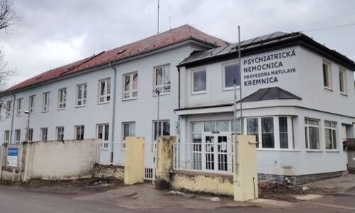 Dopyt po lôžkach na detskej psychiatrii je veľký. V Kremnici preto zvyšujú kapacity, zároveň modernizujú aj ďalšie oddelenie
