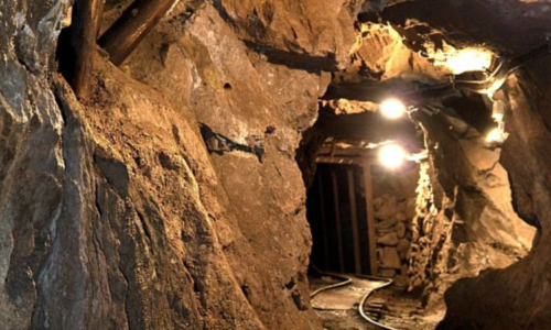 Tvrdou dřinou si vydělali pár krejcarů. Ty pak horníkům ze štoly Starý Martin zabavily ženy