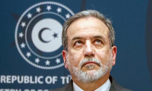 Na rozhovory s USA je potrebná dôvera, povedal šéf iránskej diplomacie