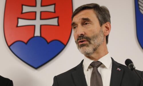 Blanár otvoril honorárny konzulát na indonézskom ostrove Bali